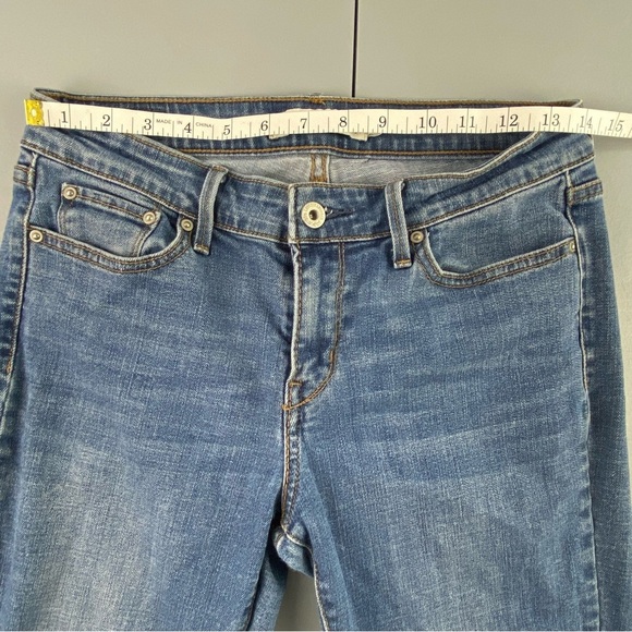 Levis Slight Curve Classic Rise Straight Leg Blue Denim Jeans sz 8/29 - Picture 10 of 16